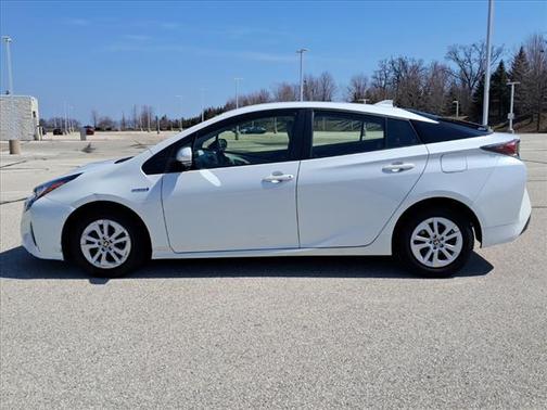 2016 Toyota Prius Two