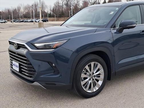 2024 Toyota Grand Highlander Platinum