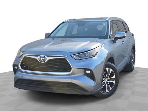 2020 Toyota Highlander Hybrid XLE