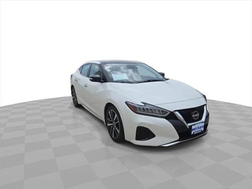 2023 Nissan Maxima SL