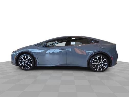 2025 Toyota Prius Plug-In Hybrid XSE