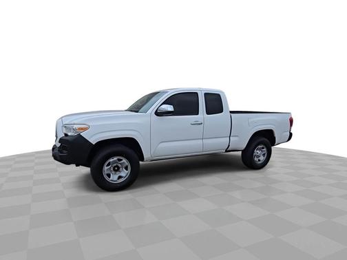 2017 Toyota Tacoma SR