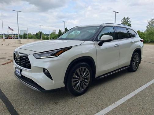 2021 Toyota Highlander Platinum