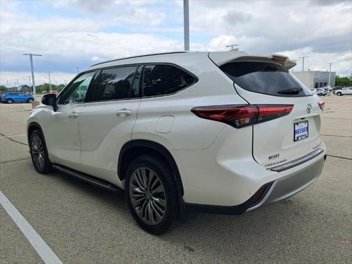 2021 Toyota Highlander Platinum