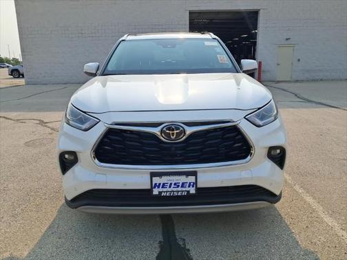 2021 Toyota Highlander Platinum