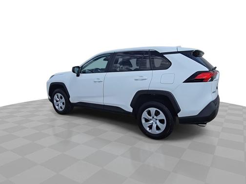 Ice Cap 2023 Toyota RAV4 LE