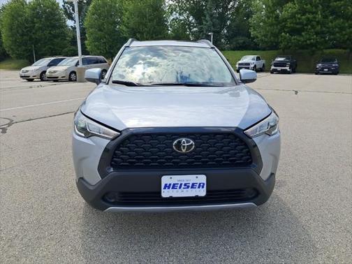 2024 Toyota Corolla Cross LE