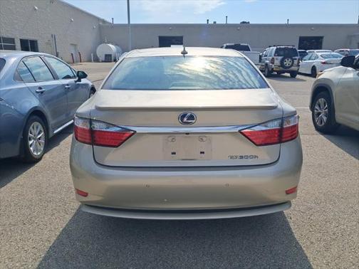 2013 Lexus ES 300h Base