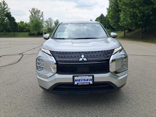 2022 Mitsubishi Outlander ES 2.5 S-AWC