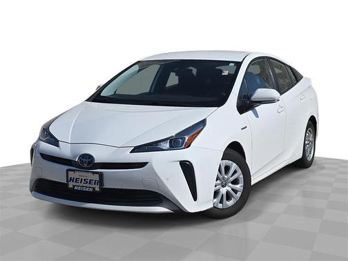 2020 Toyota Prius LE