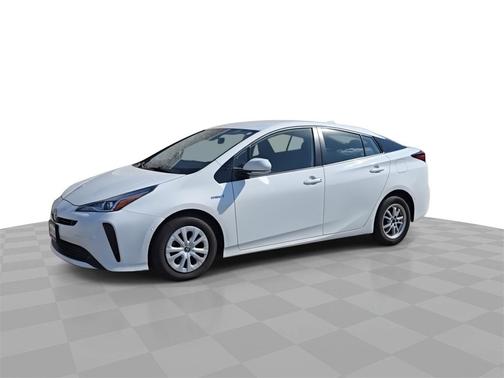 2020 Toyota Prius LE