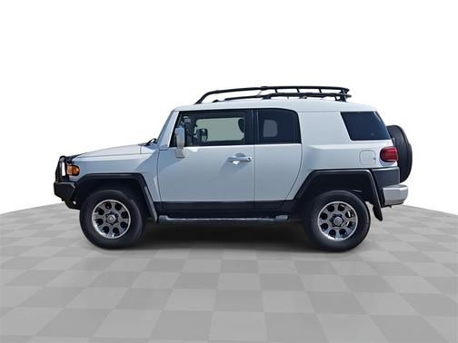 2012 Toyota FJ Cruiser Base