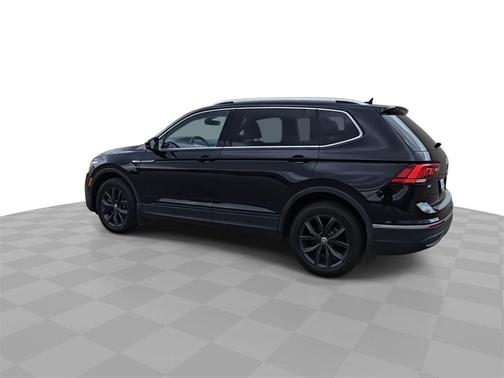 2022 Volkswagen Tiguan 2.0T SE 4MOTION