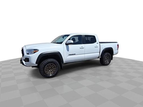Ice Cap 2023 Toyota Tacoma Trail Edition