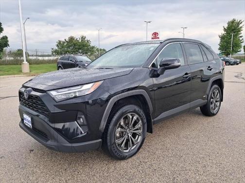 2022 Toyota RAV4 Hybrid XLE Premium