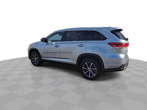 2019 Toyota Highlander Hybrid XLE