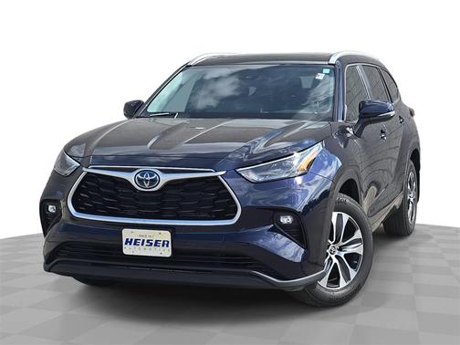 2023 Toyota Highlander Hybrid XLE