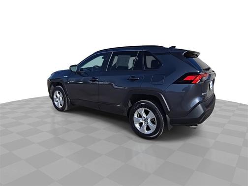 2021 Toyota RAV4 Hybrid LE