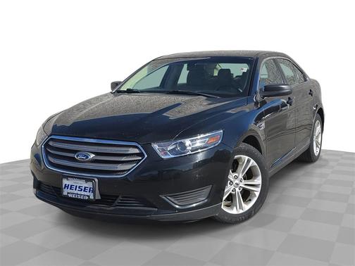 2015 Ford Taurus SE