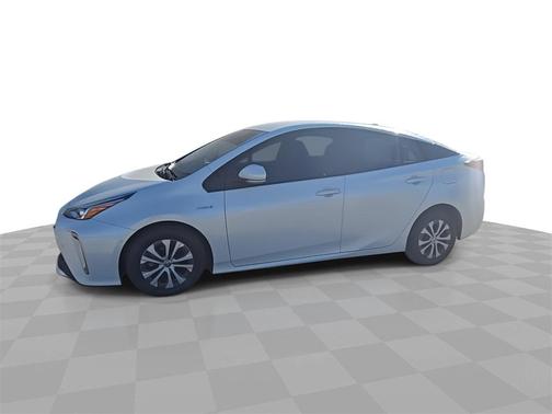 2022 Toyota Prius XLE