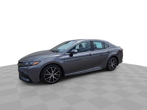 Predawn Gray Mica 2023 Toyota Camry SE