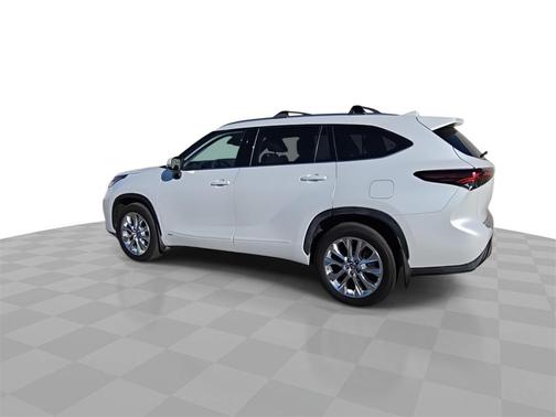 2024 Toyota Highlander Hybrid Limited