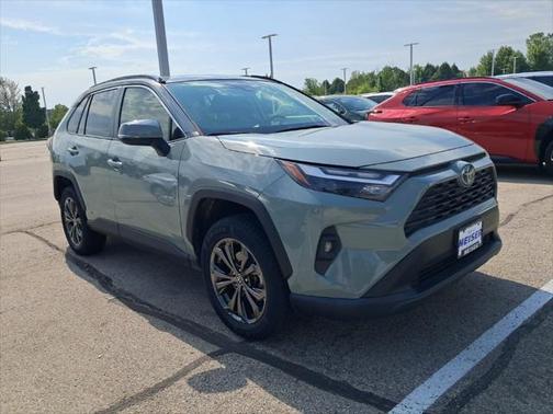 2022 Toyota RAV4 Hybrid XLE Premium