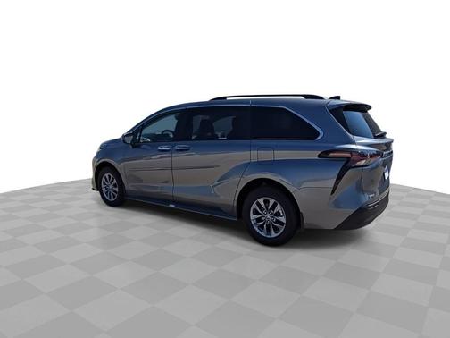 Heavy Metal 2026 Toyota Sienna XLE