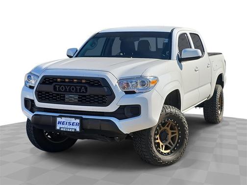 2022 Toyota Tacoma SR