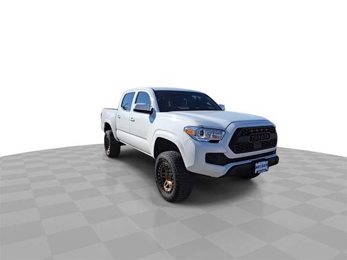 2022 Toyota Tacoma SR