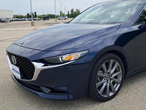 2024 Mazda Mazda3 FWD w/Preferred Package