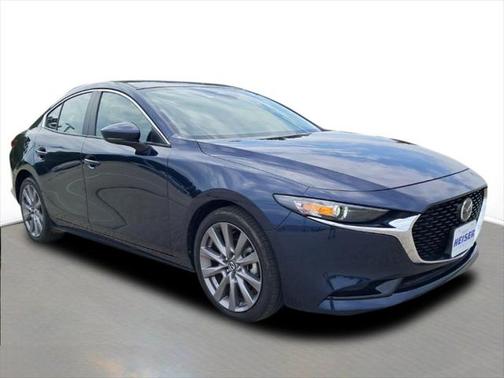 2024 Mazda Mazda3 FWD w/Preferred Package