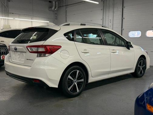 2019 Subaru Impreza 2.0i Premium