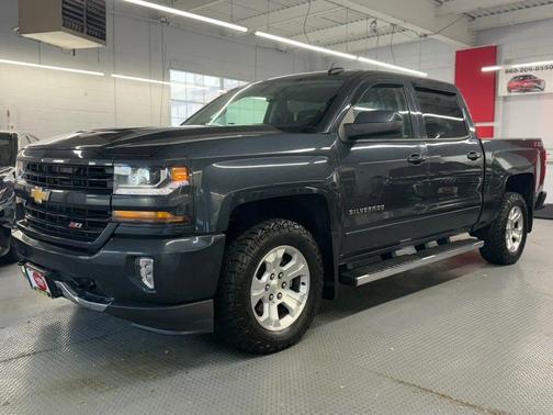 Graphite Metallic 2018 Chevrolet Silverado 1500 2LT
