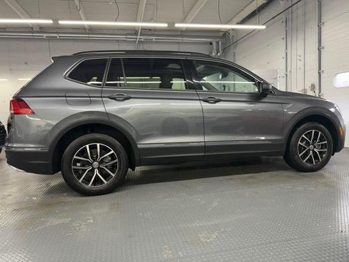 2021 Volkswagen Tiguan 2.0T SE R-Line Black 4MOTION
