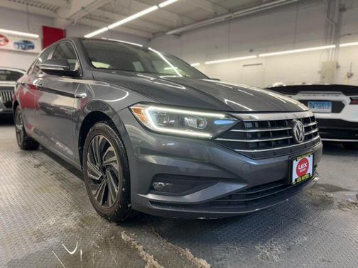 2019 Volkswagen Jetta 1.4T SEL Premium