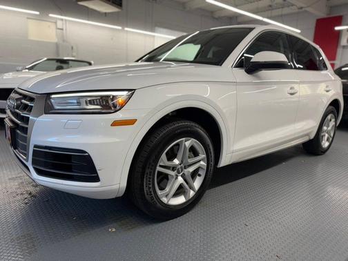 2019 Audi Q5 45 Premium