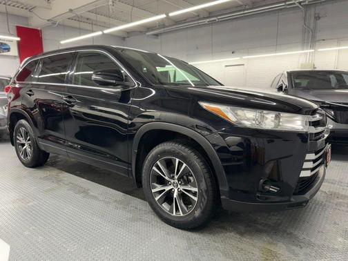 2018 Toyota Highlander LE Plus