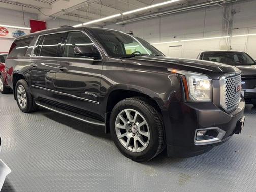 2017 GMC Yukon XL Denali