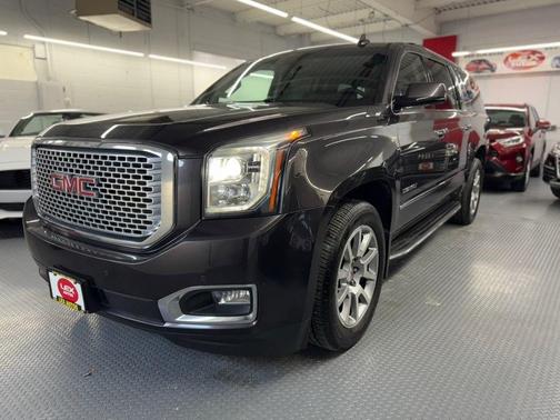 2017 GMC Yukon XL Denali