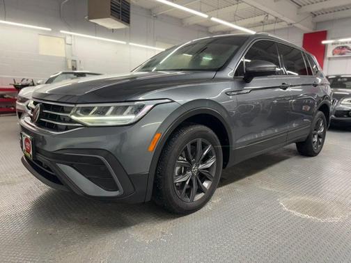 2022 Volkswagen Tiguan 2.0T SE 4MOTION