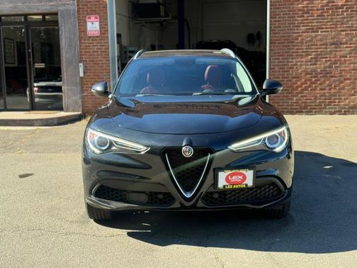 2019 Alfa Romeo Stelvio Ti Sport