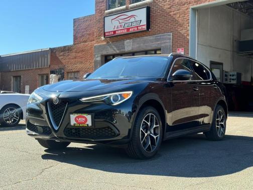 2019 Alfa Romeo Stelvio Ti Sport