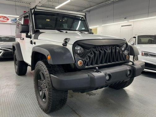 Bright White Clearcoat 2013 Jeep Wrangler Sport
