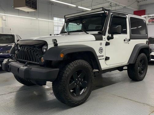 Bright White Clearcoat 2013 Jeep Wrangler Sport
