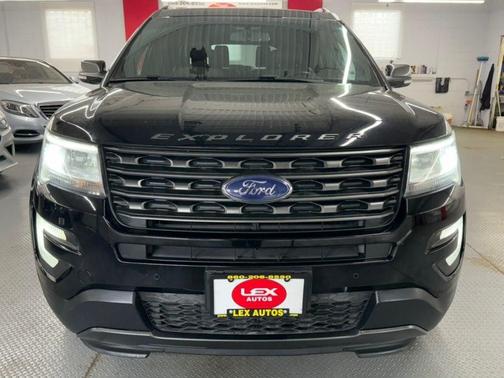 Shadow Black 2017 Ford Explorer XLT