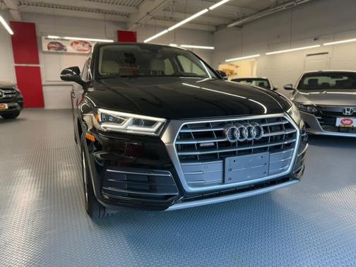 2018 Audi Q5 2.0T Tech Premium