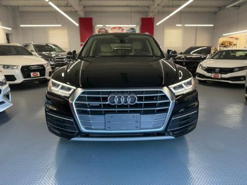 2018 Audi Q5 2.0T Tech Premium