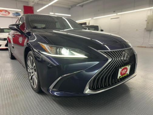 2019 Lexus ES 350 Base