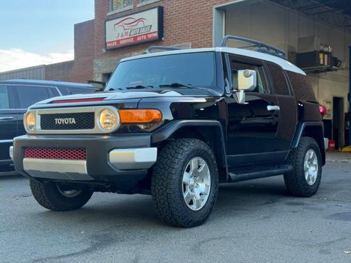 2010 Toyota FJ Cruiser Base